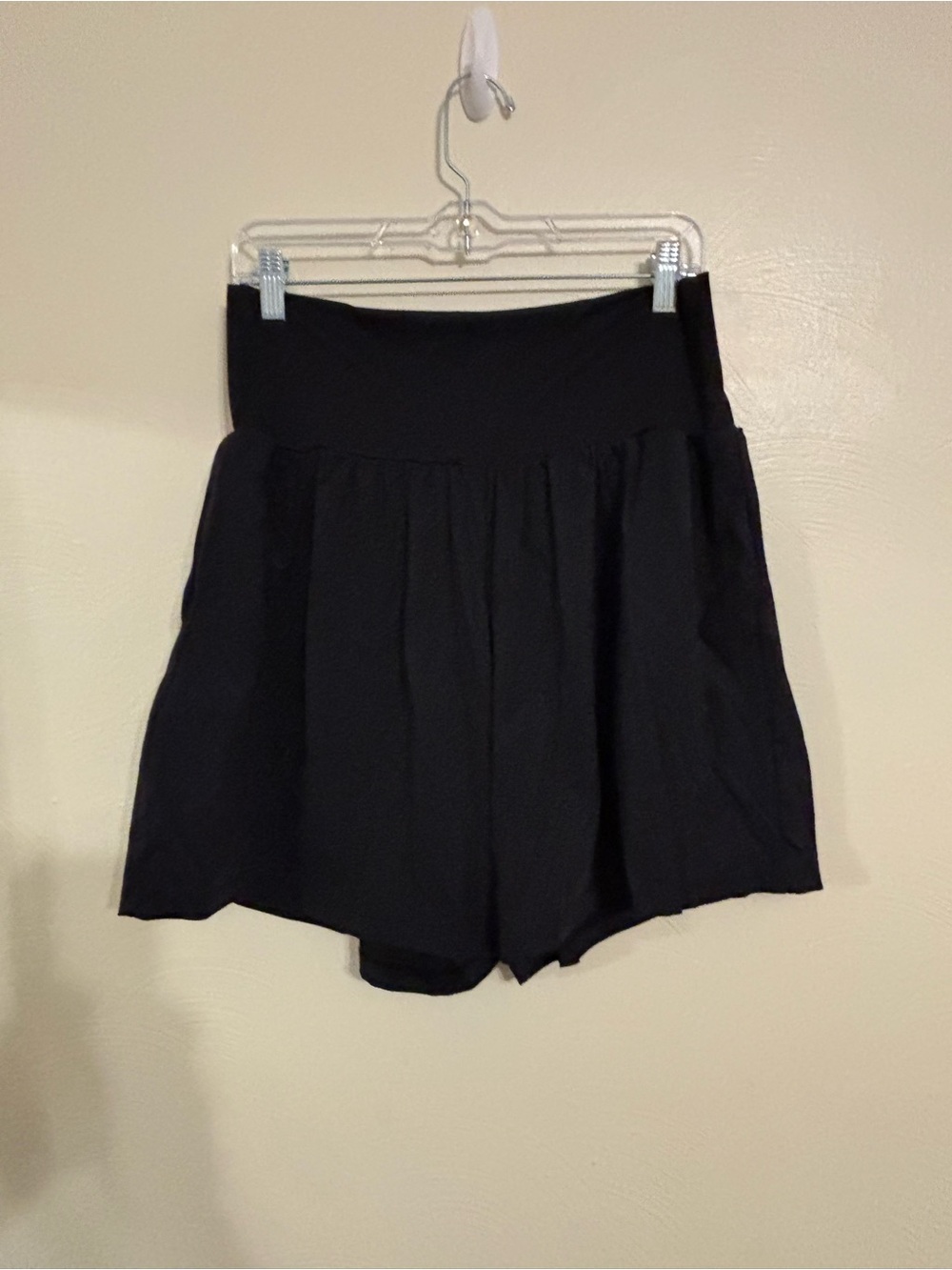 Halara Black Flowy High Waist Athletic Shorts Plus Size 1X